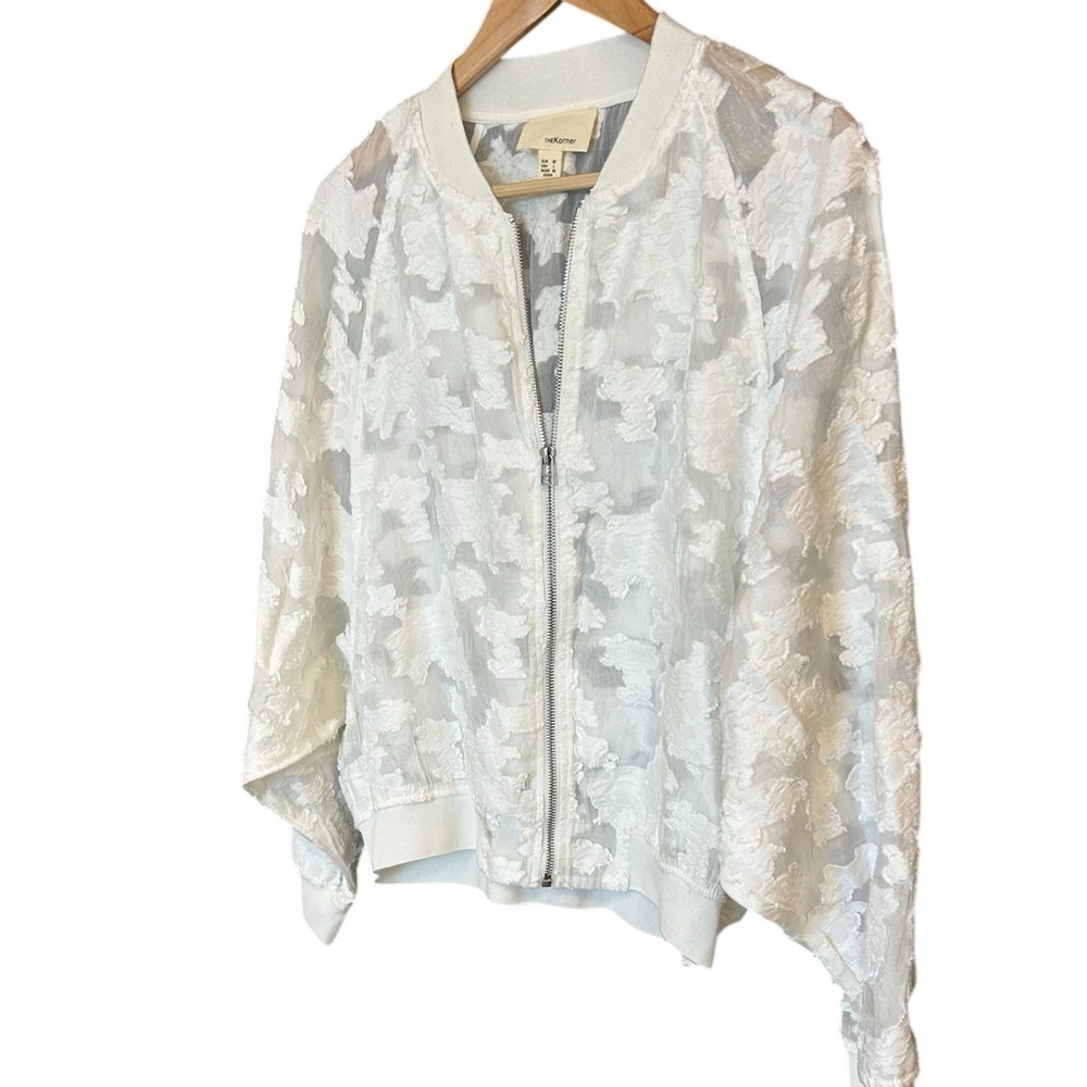 The Korner (Anthropologie) L White Lace Bomber Jacket EUC